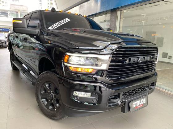 RAM 2500 6.7 I6 TURBO DIESEL LARAMIE CD 4X4 AUTOMÁTICO